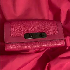 Coach Swagger Slim Wallet